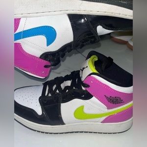 Jordan Air Mid Shoes